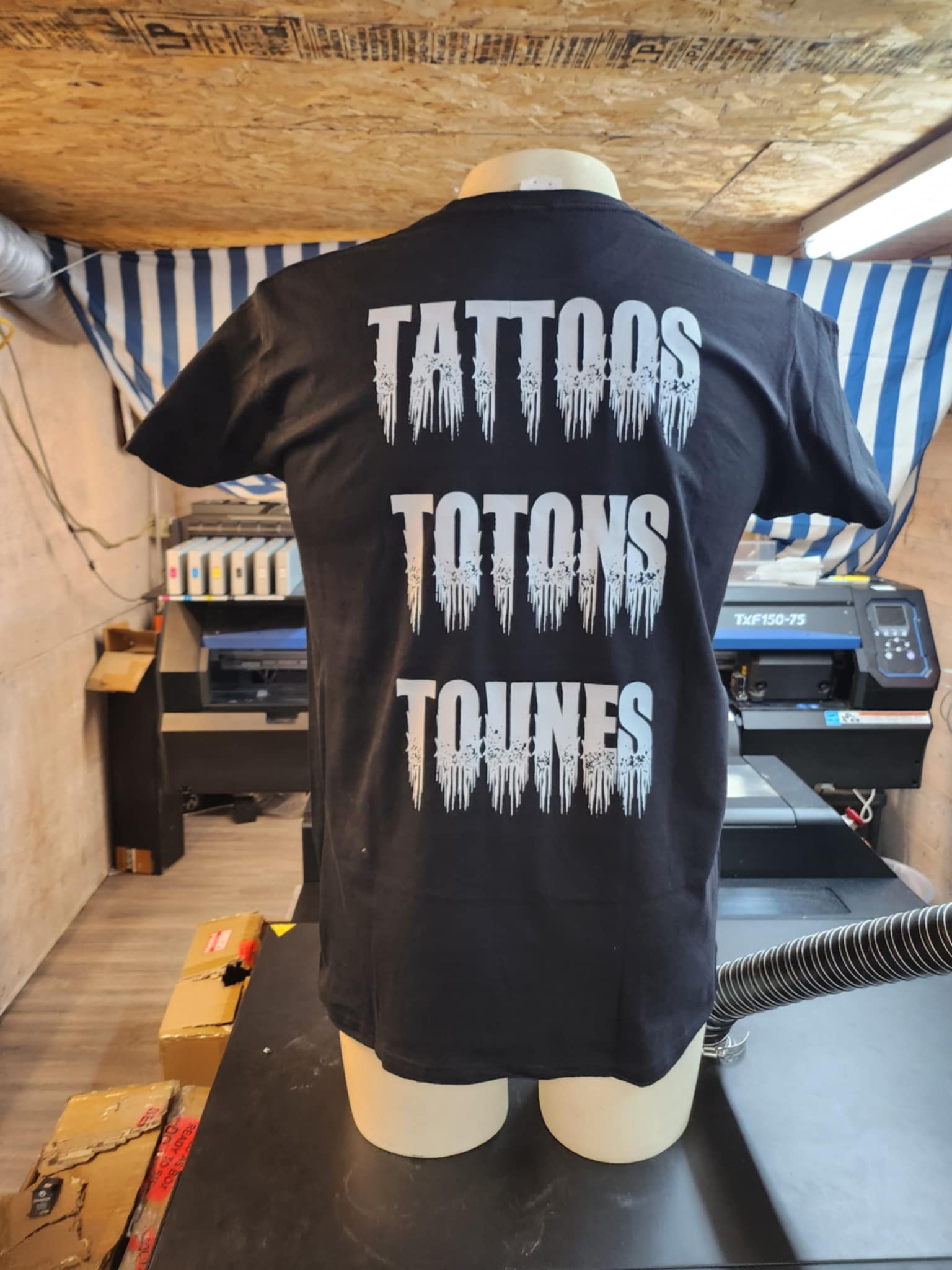 Holy Maly t-shirt